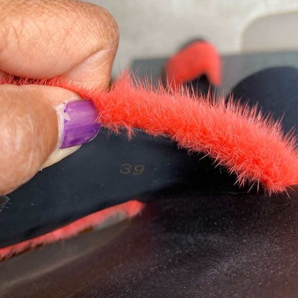 givenchy slides 9 - Picture 8 of 9